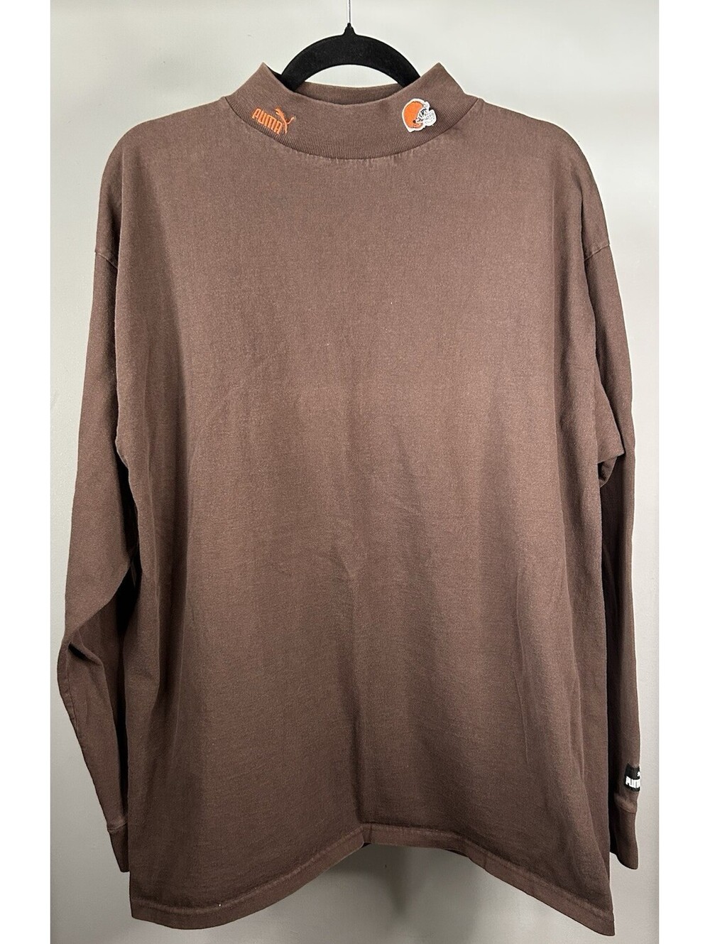 Vintage Cleveland Browns Puma Long Sleeve Turtle Neck T-Shirt Men’s Size Large